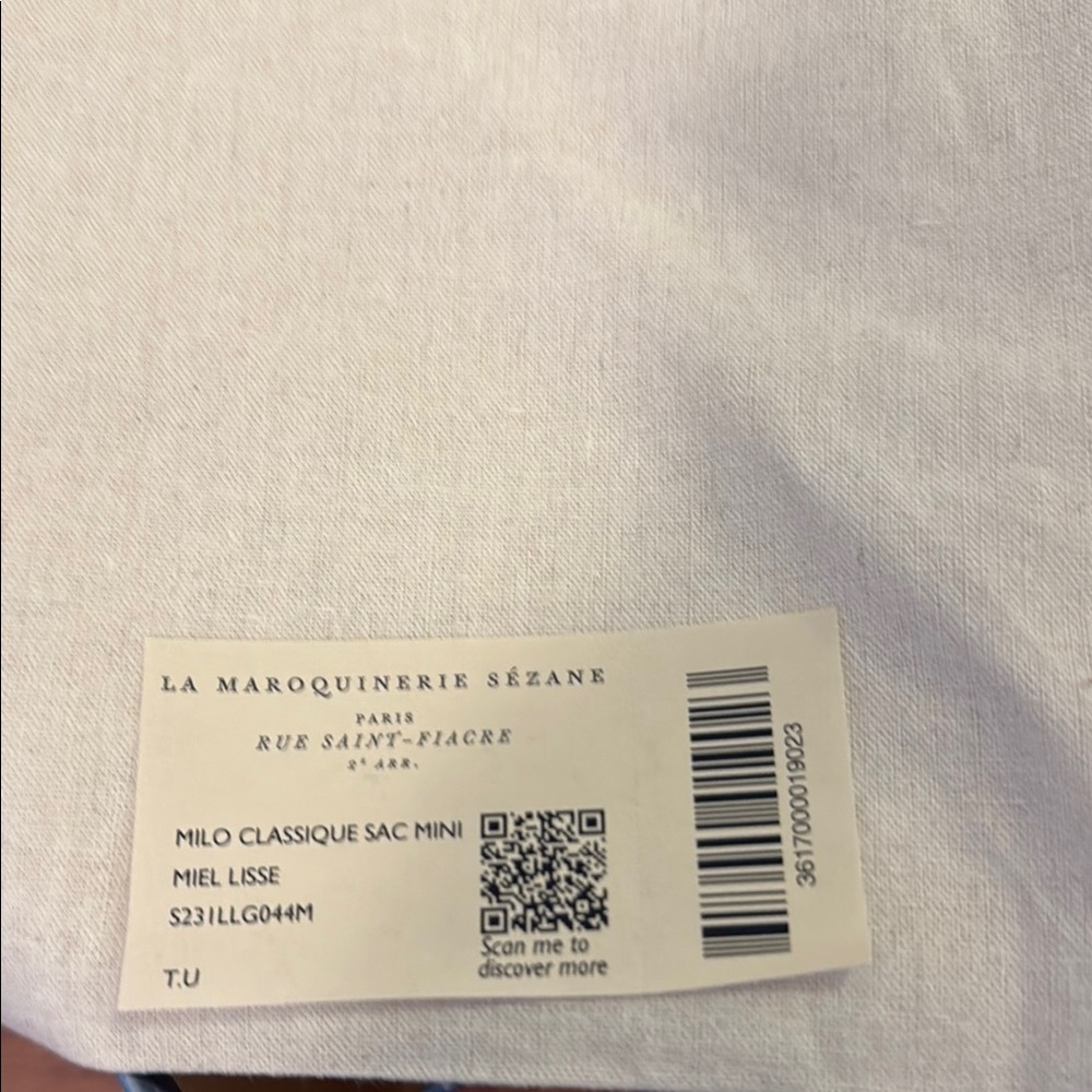 Sezane Mini Milo in Smooth Honey - Picture 3 of 5
